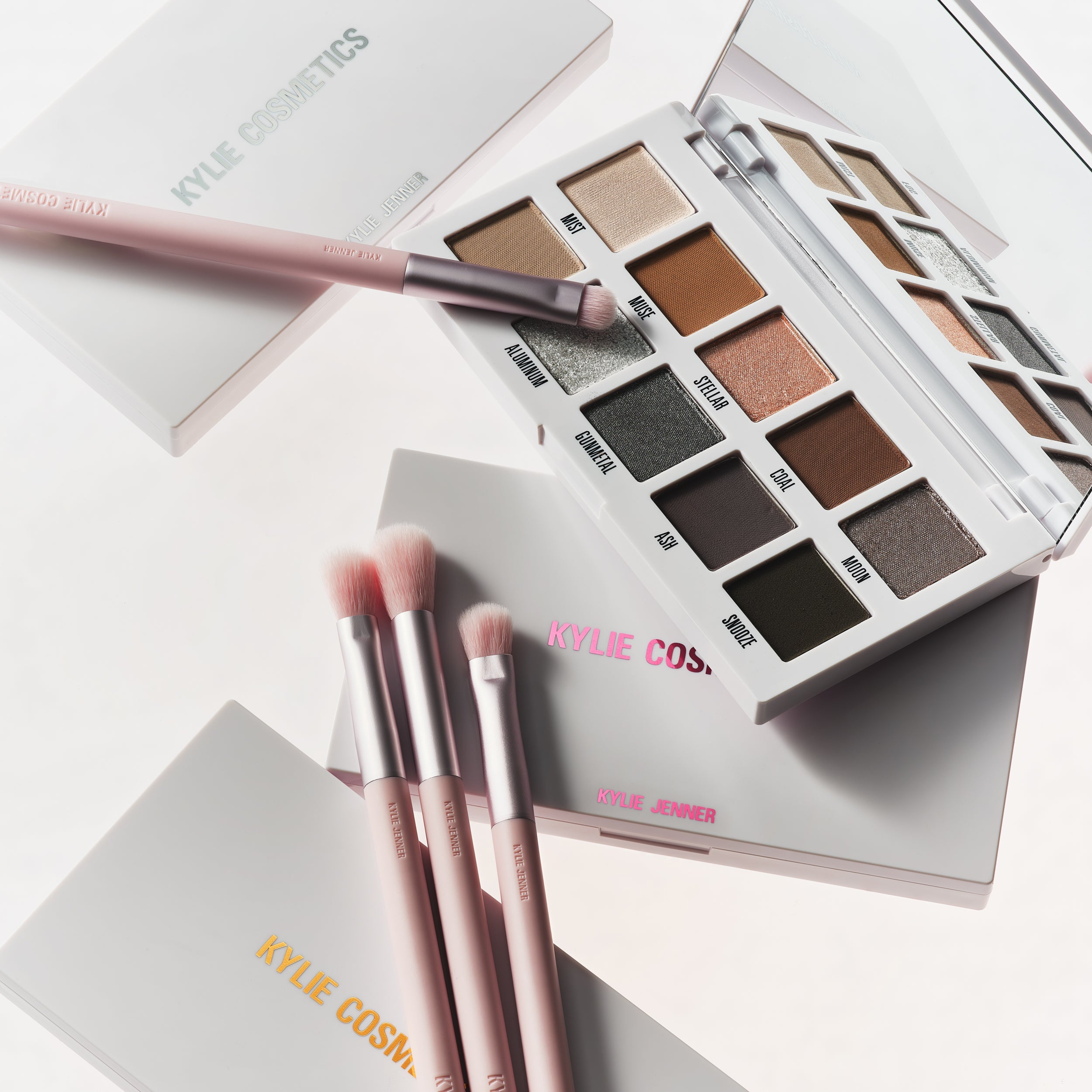 Eyeshadow Brush Bundle - Image 3